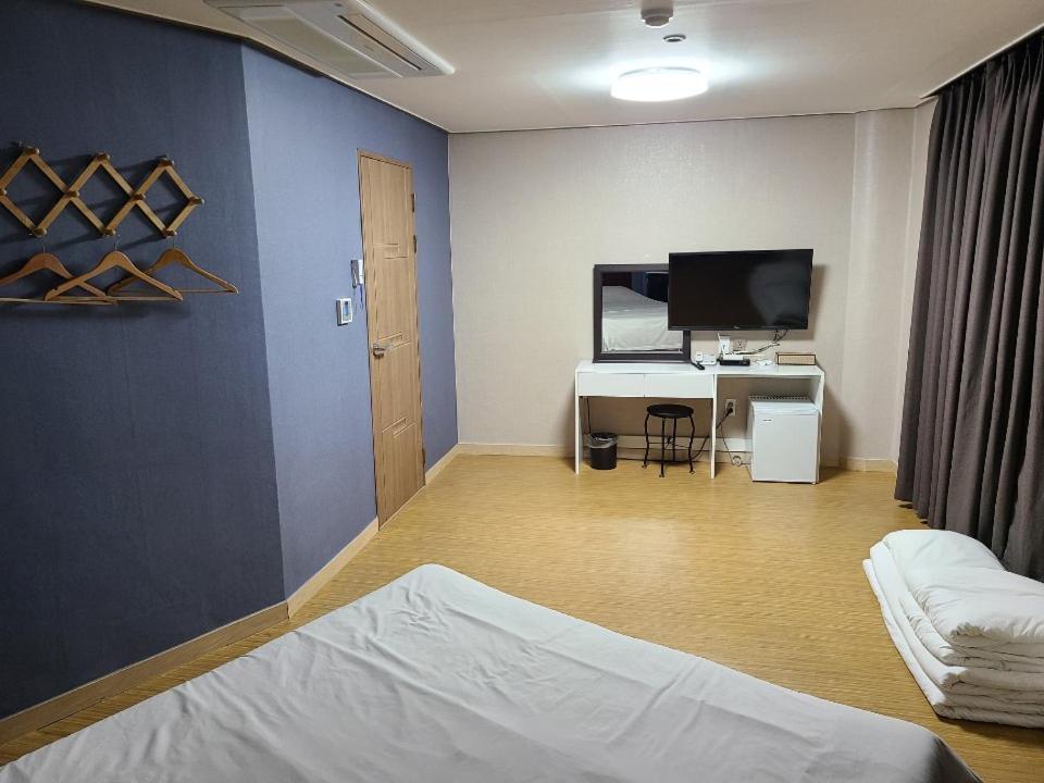 Ora Stay Hotel Чечжу Екстер'єр фото
